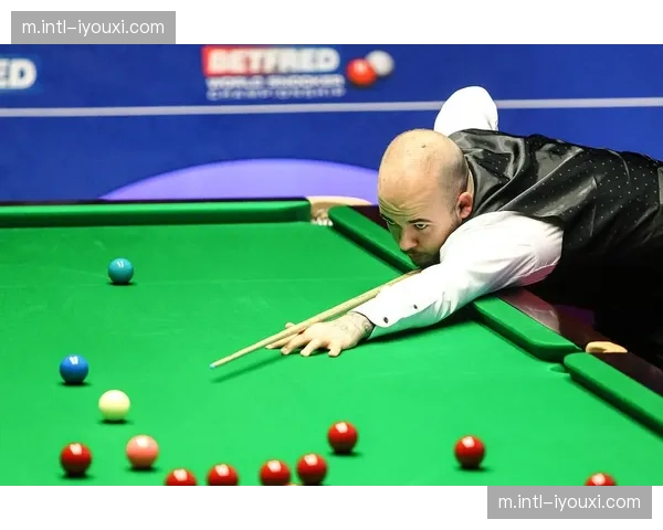 尼尔罗伯逊对阵杰克琼斯 80后代表迎战威尔士本土选手 尼尔罗伯逊对阵杰克琼斯 80后代表迎战威尔士本土选手